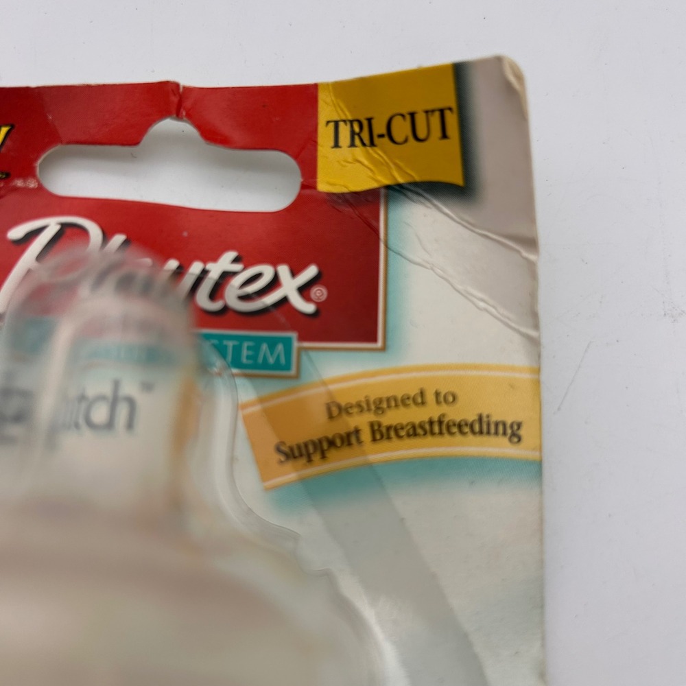 Playtex NaturalLatch Silicone Nipples Tri-Cut 2 Pack Nurser System‎ Vintage 2003 - Picture 2 of 10